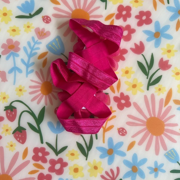 NEW Baby Girl/Infant Pink Floral Ribbon Sandals ๐ - Picture 5 of 5